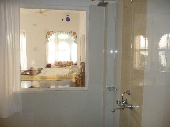 Hotel Aravali View Palace Udaipur Exteriör bild